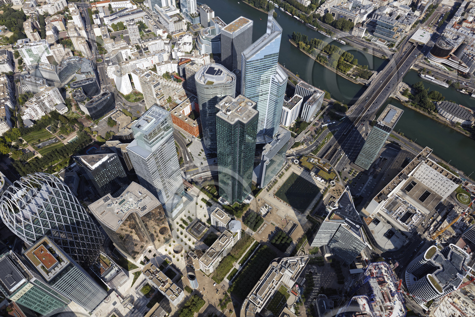 Le département des Hauts-de-Seine (Région Ile-de-France) en vues aériennes obliques