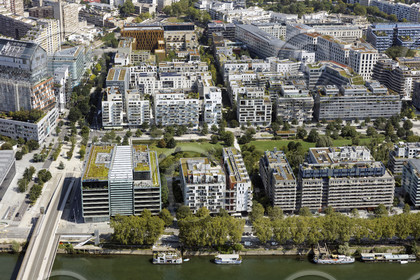 Le département des Hauts-de-Seine (Région Ile-de-France) en vues aériennes obliques