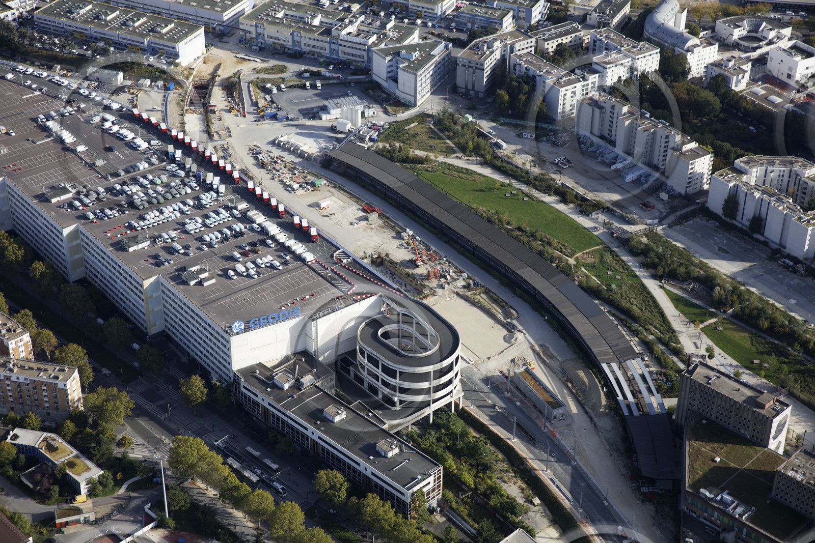 Paris (Région Ile-de-France) en vues aériennes obliques