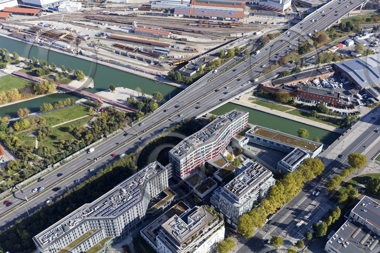 Paris (Région Ile-de-France) en vues aériennes obliques