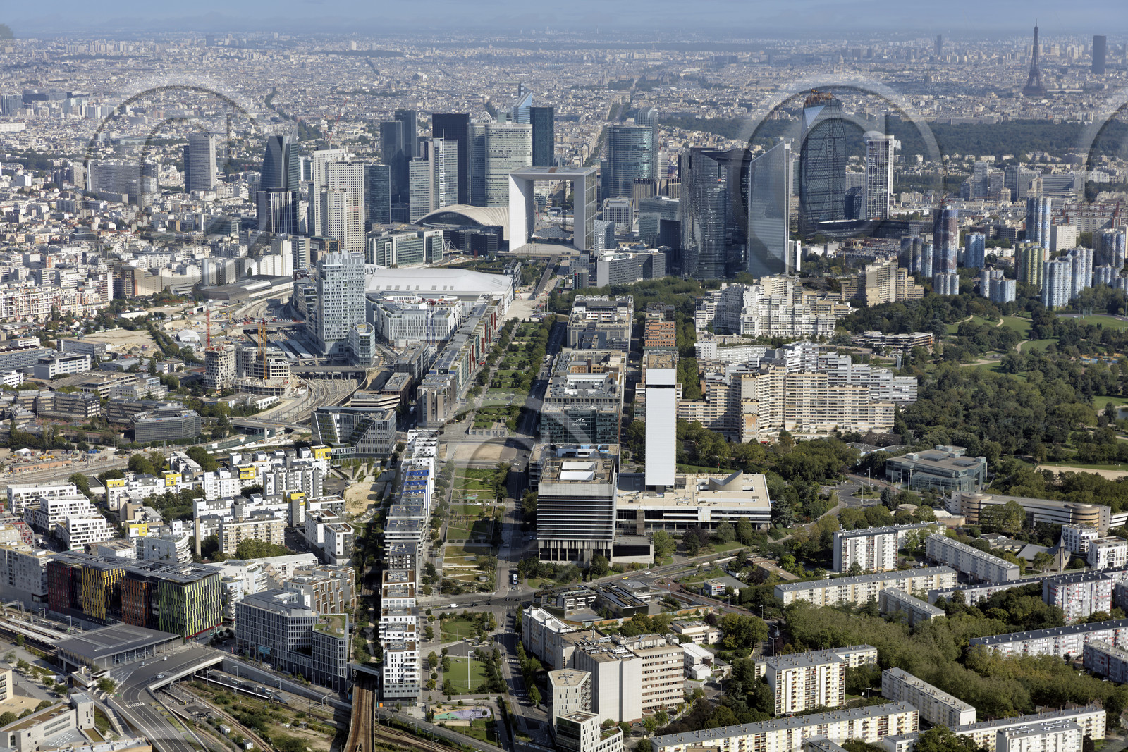 Le département des Hauts-de-Seine (Région Ile-de-France) en vues aériennes obliques