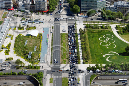 Paris (Région Ile-de-France) en vues aériennes obliques