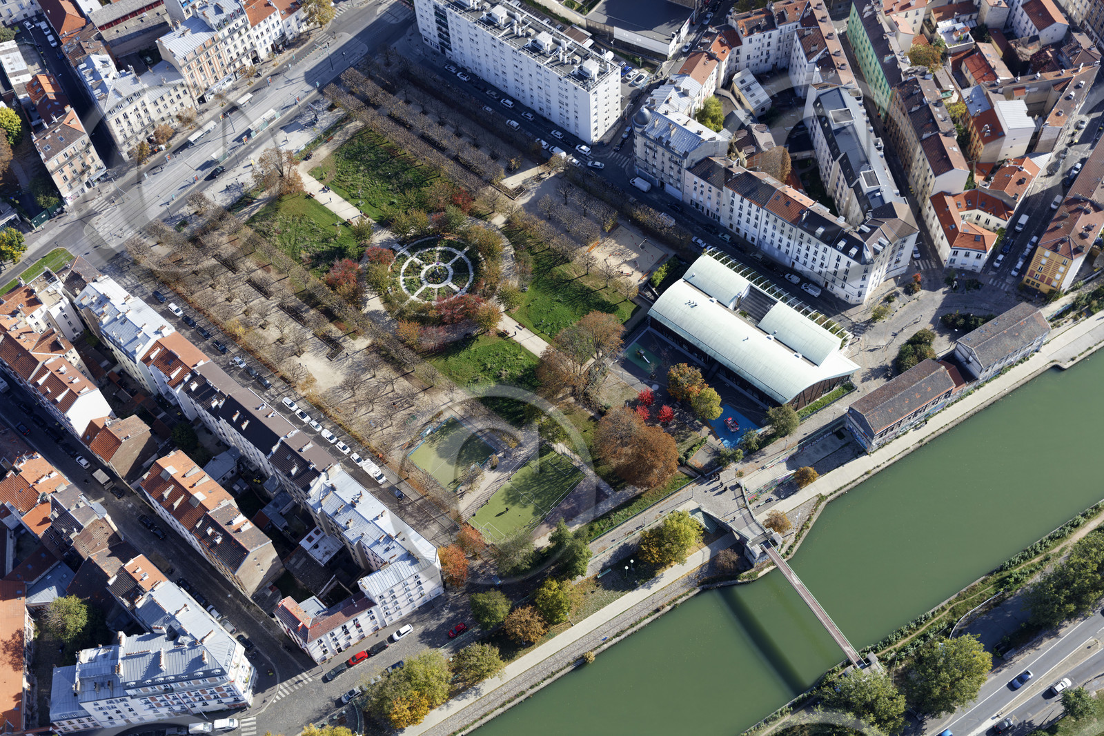 Le département de Seine-Saint-Denis (Région Ile-de-France) en vues aériennes obliques